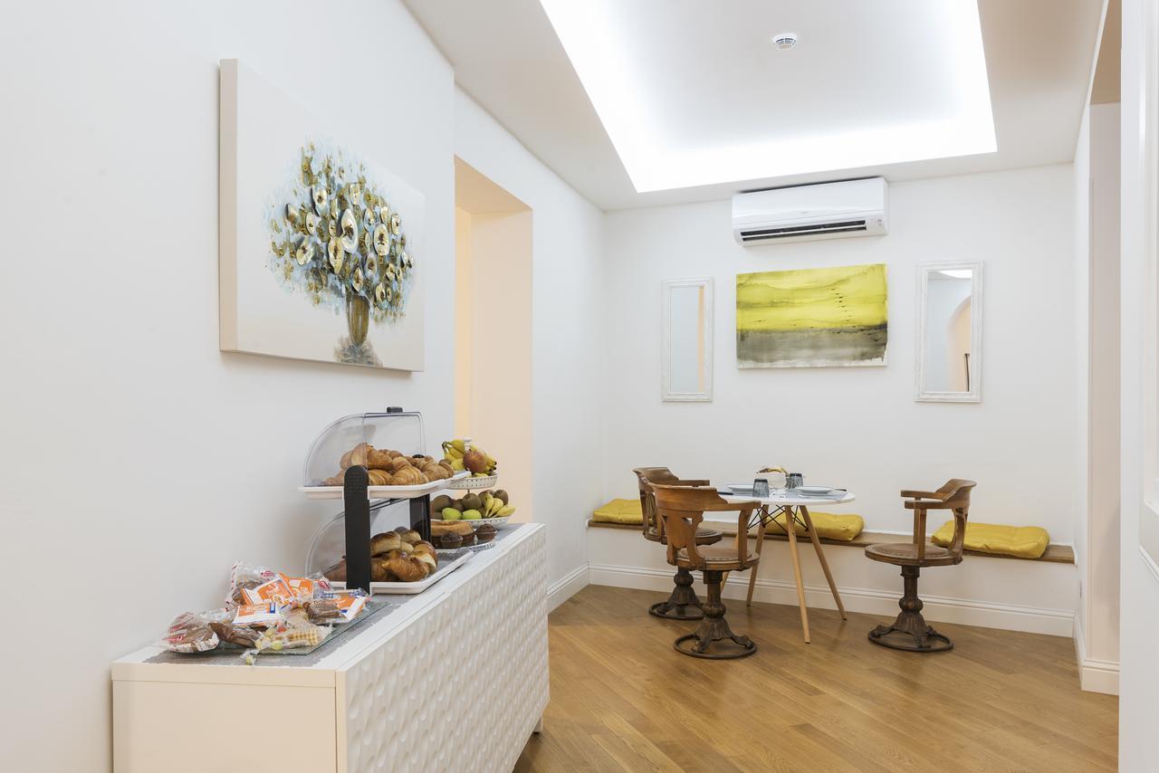 Bed and Breakfast Residenza Magliabechi Florencia Exterior foto